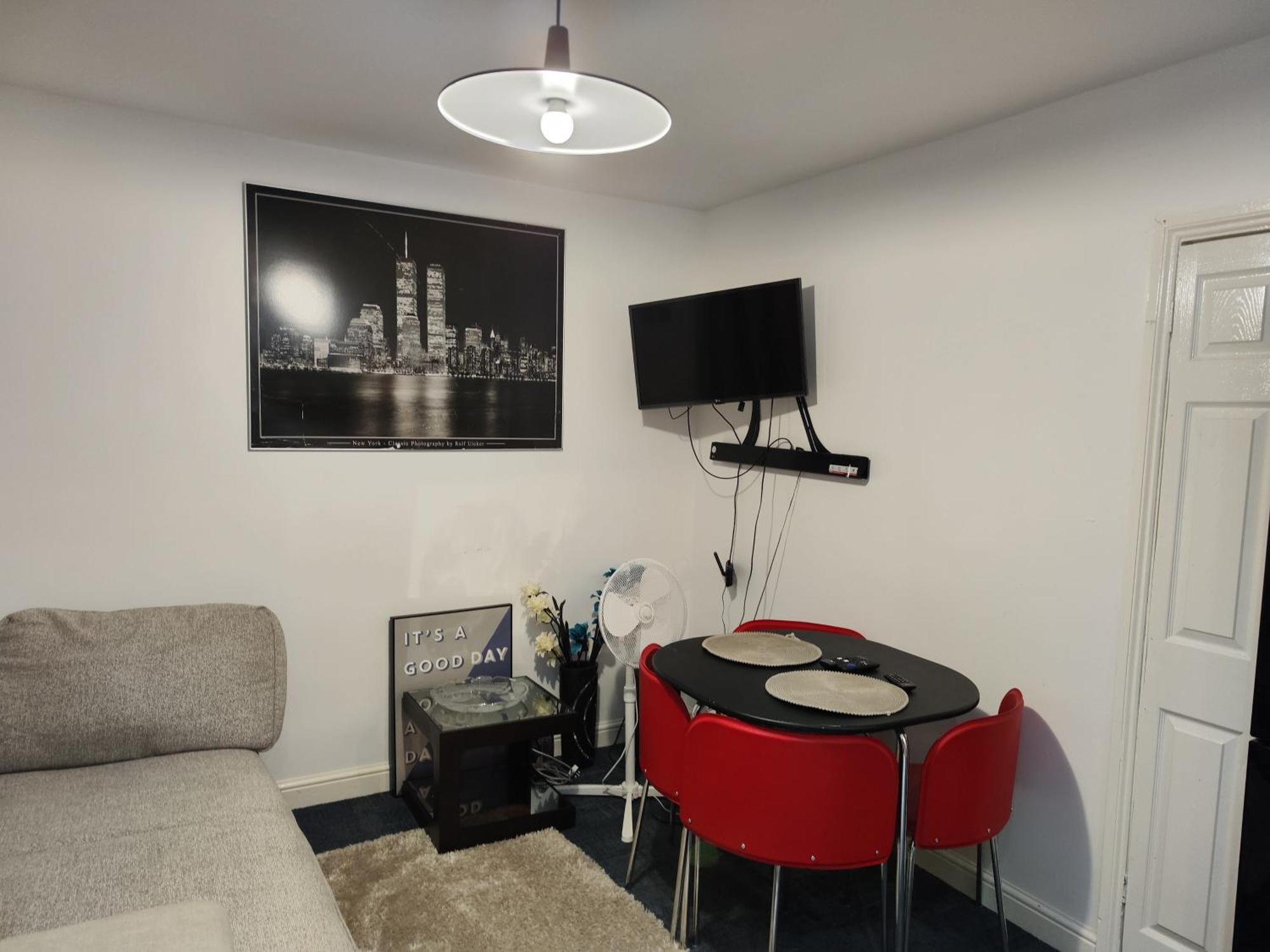 Garden Of Peace Apartment Erith Exterior photo